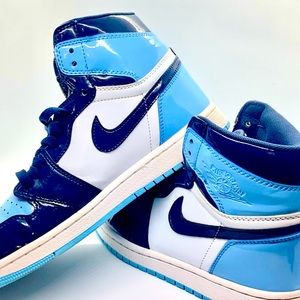 Meet your Posher, Donewithlove